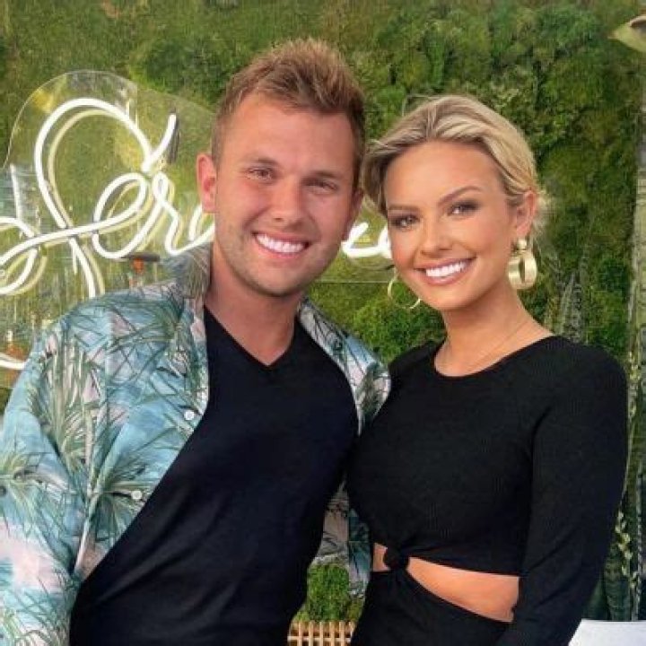 
A Look Into Emmy Medders And Chase Chrisley Relationship 