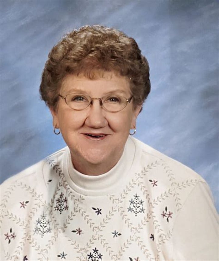 
Adam Oakes Age, Birthday, Wikipedia, Who, Nationality, Biography 