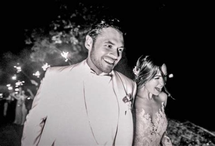 Adan Canto has been Married to Wife, Stephanie Ann Canto, since 2017