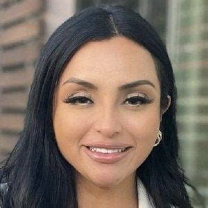 
Alma Ramirez – Iamalmaramirez Height, Weight, Net Worth, Age, Birthday, Wikipedia, Who, Instagram, Biography 