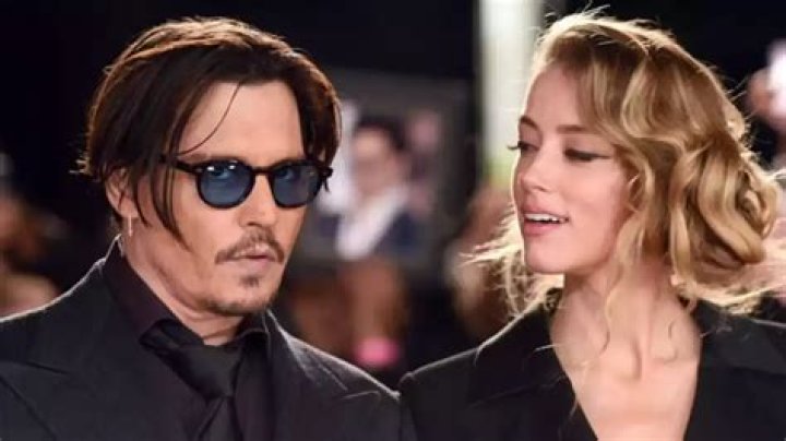 
Amber Heard Admits She Still Loves Johnny Depp 