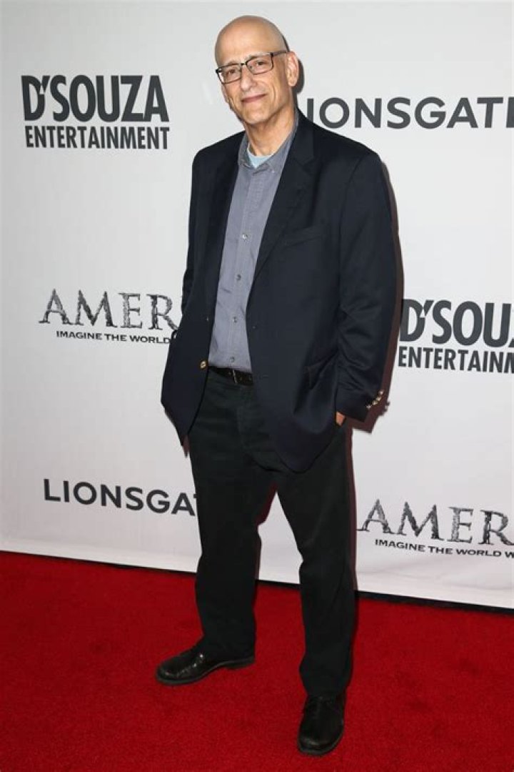 Andrew Klavan Height, Weight, Net Worth, Age, Birthday, Wikipedia, Who, Instagram, Biography