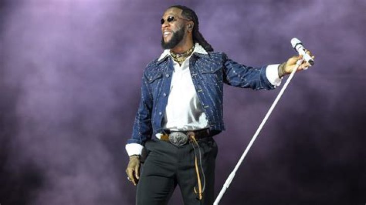 
Burna Boy’s New Songs Knock All Others, Ranks Apple Music Top 20 