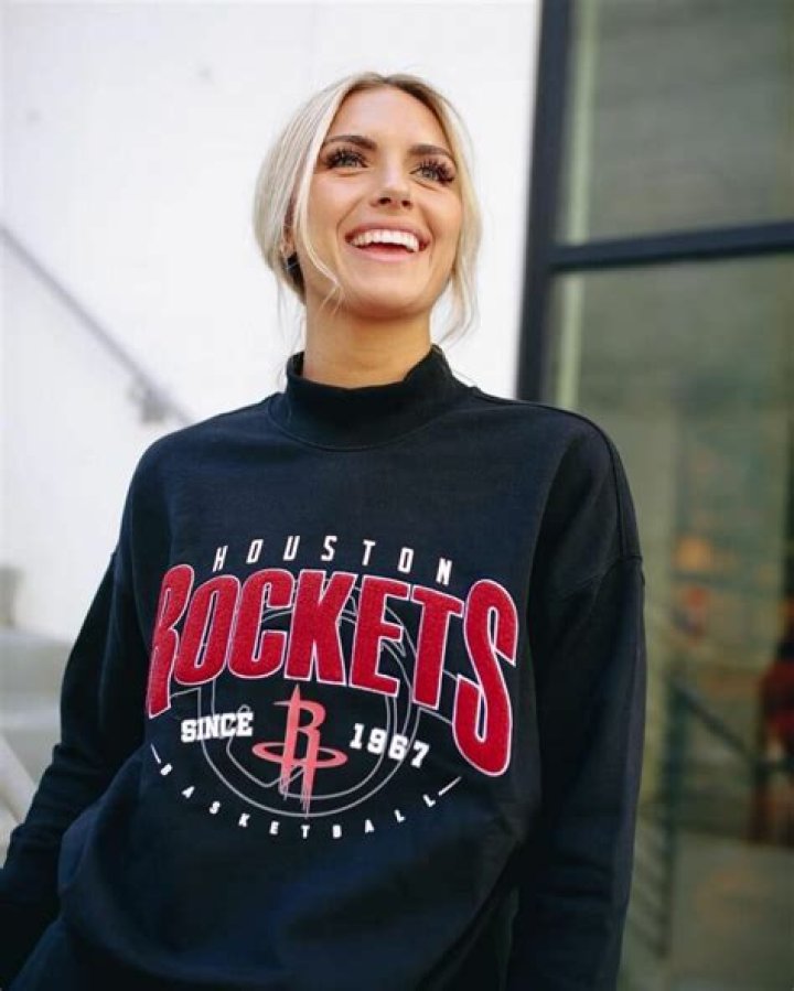 
Carson Roney Height, Weight, Net Worth, Age, Birthday, Wikipedia, Who, Nationality, Biography 