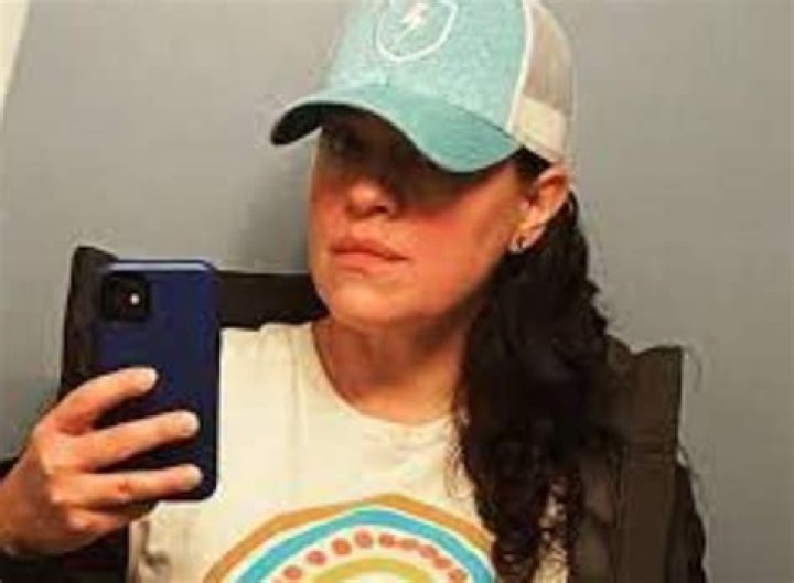 
CC Castillo Height, Weight, Net Worth, Age, Birthday, Wikipedia, Who, Nationality, Biography 