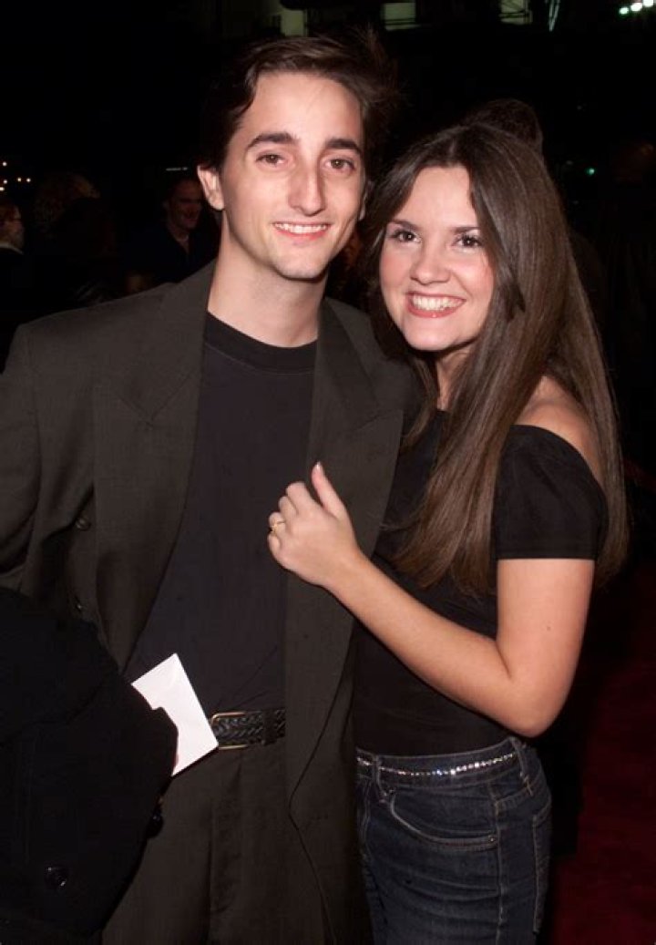 Charlie Korsmo Height, Weight, Net Worth, Age, Birthday, Wikipedia, Who, Nationality, Biography