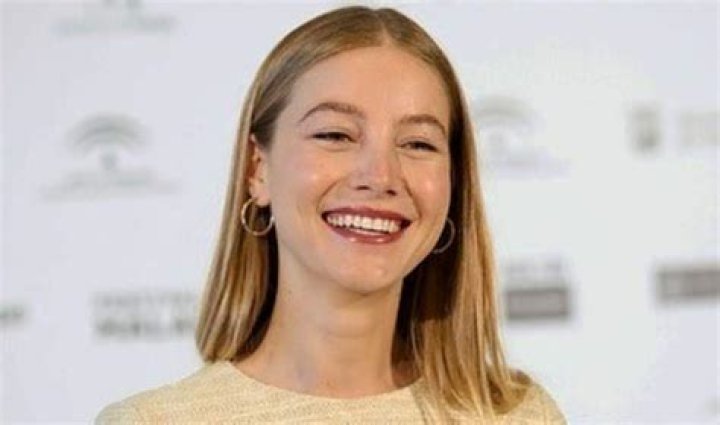 
Charo Vega Height, Weight, Net Worth, Age, Birthday, Wikipedia, Who, Nationality, Biography 