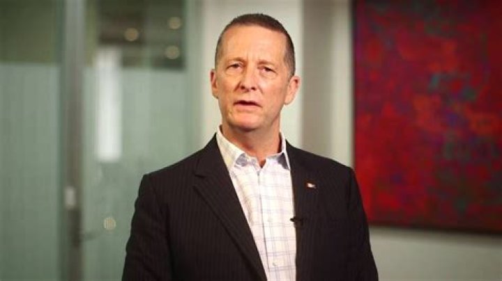 
Chris Eccles Height, Weight, Net Worth, Age, Birthday, Wikipedia, Who, Instagram, Biography 