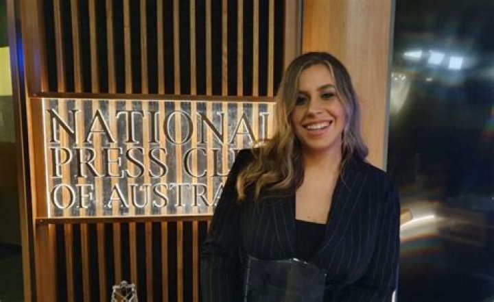 
Clare Armstrong Height, Weight, Net Worth, Age, Birthday, Wikipedia, Who, Nationality, Biography 