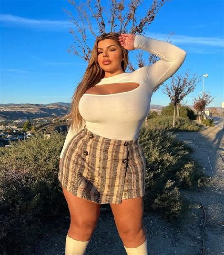 
Coco Cousin-Brown Height, Weight, Net Worth, Age, Birthday, Wikipedia, Who, Nationality, Biography 