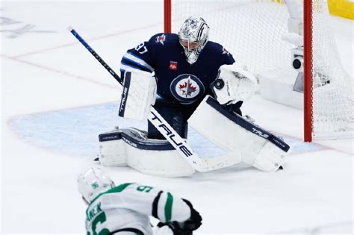 
Connor Hellebuyck Learned To Pay More Attention To Details From His Parents 