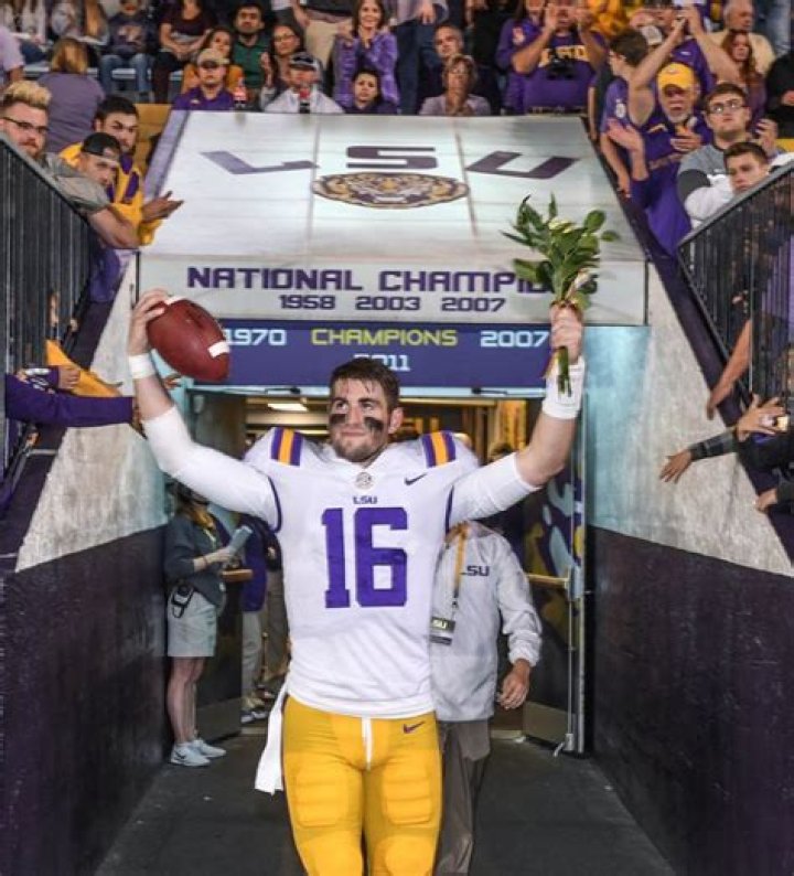 Danny Etling Height, Weight, Net Worth, Age, Birthday, Wikipedia, Who, Nationality, Biography