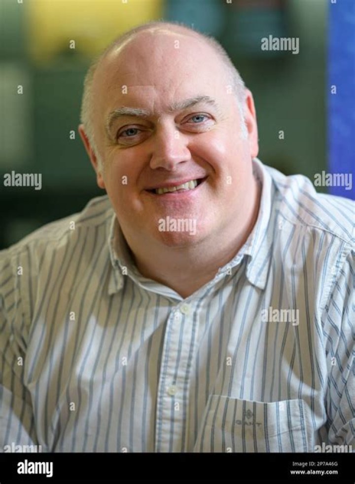 Dara O Briain Height, Weight, Net Worth, Age, Birthday, Wikipedia, Who, Nationality, Biography