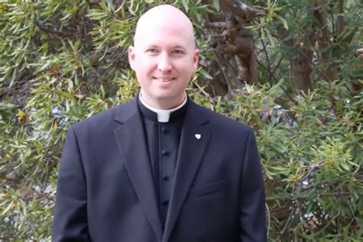 
Derek Anderson Death Cause & Obituary -What Happened To Him? 