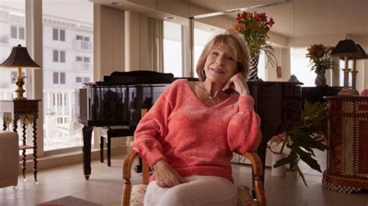 Diane Juster Height, Weight, Net Worth, Age, Birthday, Wikipedia, Who, Instagram, Biography