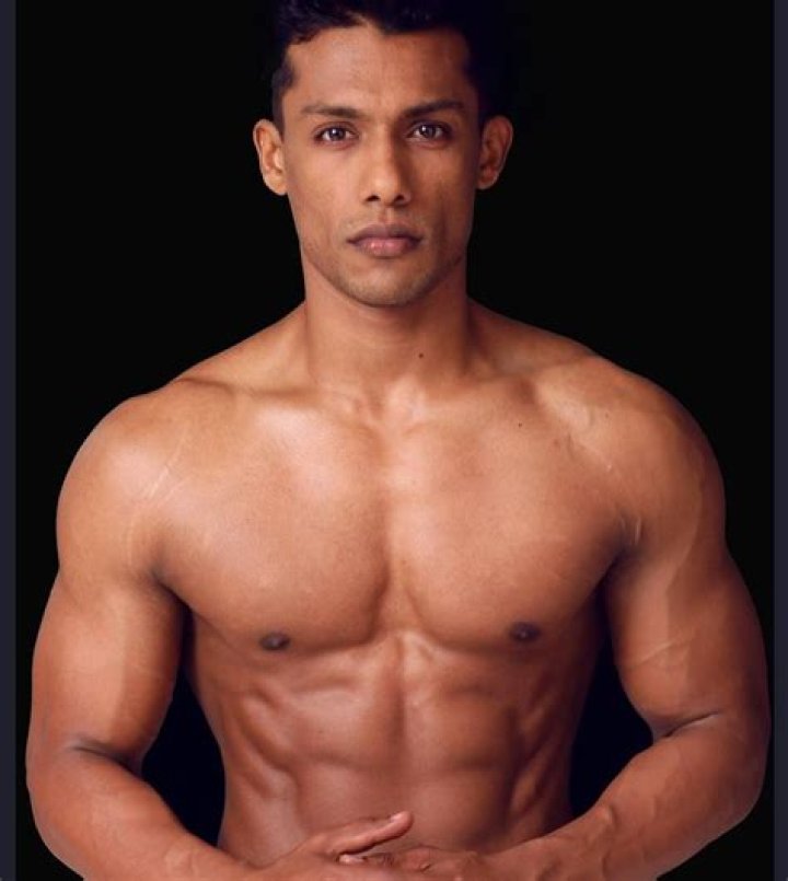 
Dino James Height, Weight, Net Worth, Age, Birthday, Wikipedia, Who, Nationality, Biography 