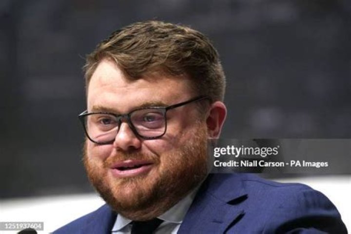 
Donie O Sullivan Age, Birthday, Wikipedia, Who, Nationality, Biography 