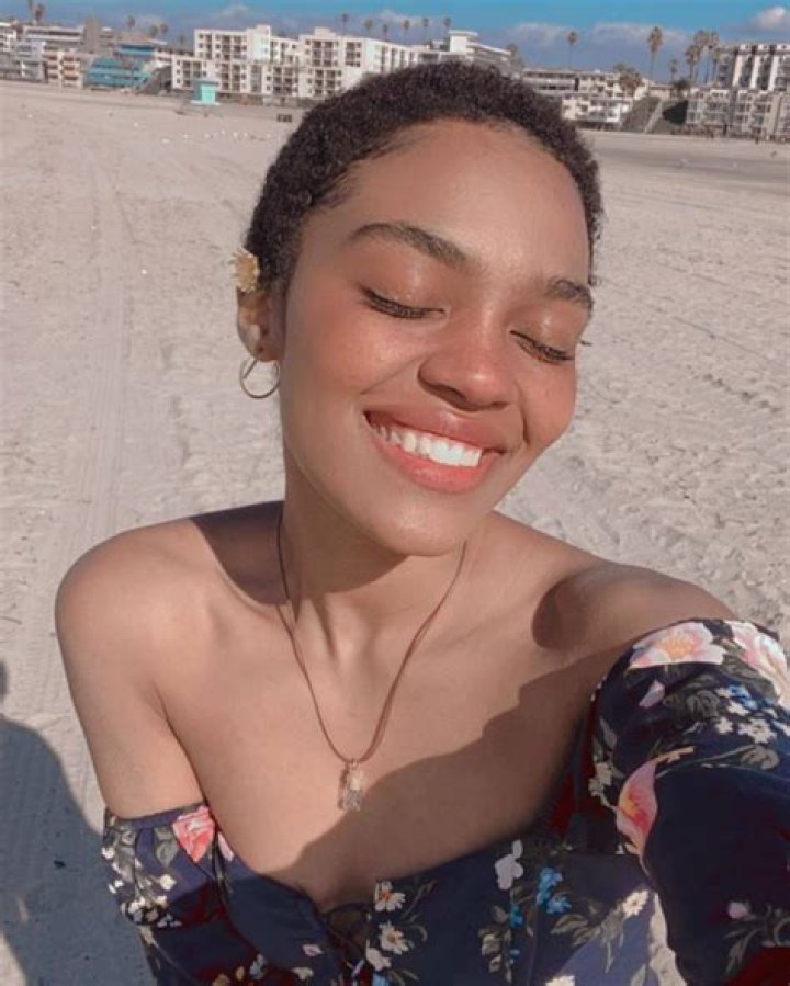 
Flywithgarrett Height, Weight, Net Worth, Age, Wiki, Who, Instagram, Biography 