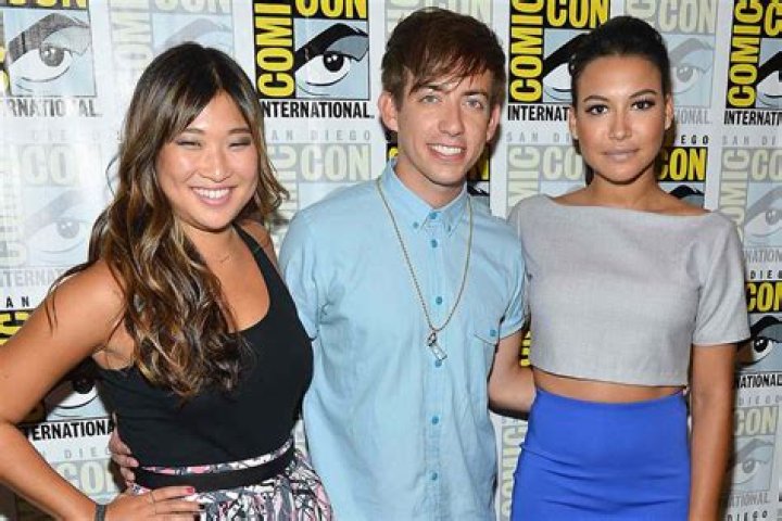 
‘Glee’ Alums Kevin McHale and Jenna Ushkowitz Say Death of Naya Rivera Led Them to End Original Podcast 