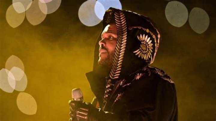 
In a backstage video from a concert in Miami, The Weeknd’s fans are ecstatic to hear the singer’s voice for the “first time.” 