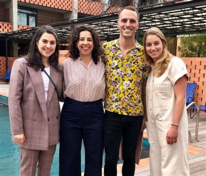 
Interesting Facts About Claire Saffitz and Her Family 