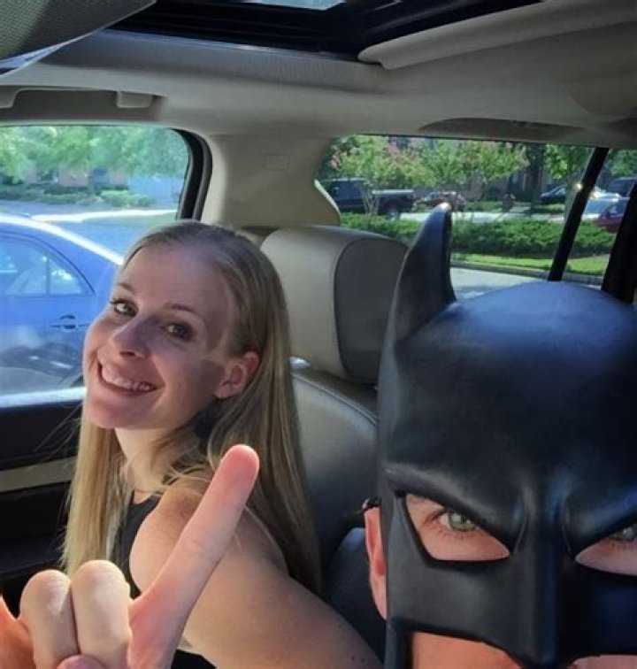 
Is Blake Wilson “Bat Dad” married to wife now in 2022? 