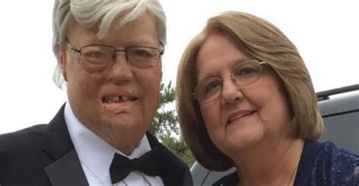 Is Dave Roever Married to Wife? Or Dating a Girlfriend?