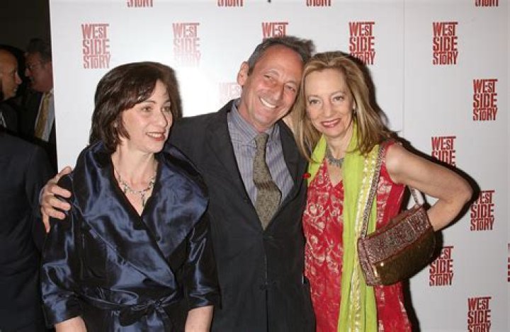 
Is Leonard Fournette Married to Wife? : Leonard Fournette’s Short Biography 