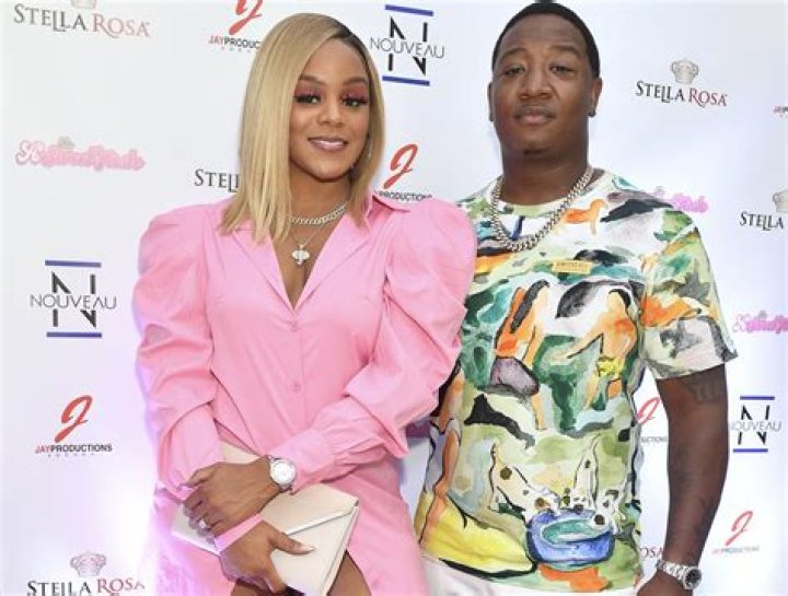 
Is ‘L&HH: Atlanta’ Star Yung Joc Still Engaged to Kendra Robinson? 
