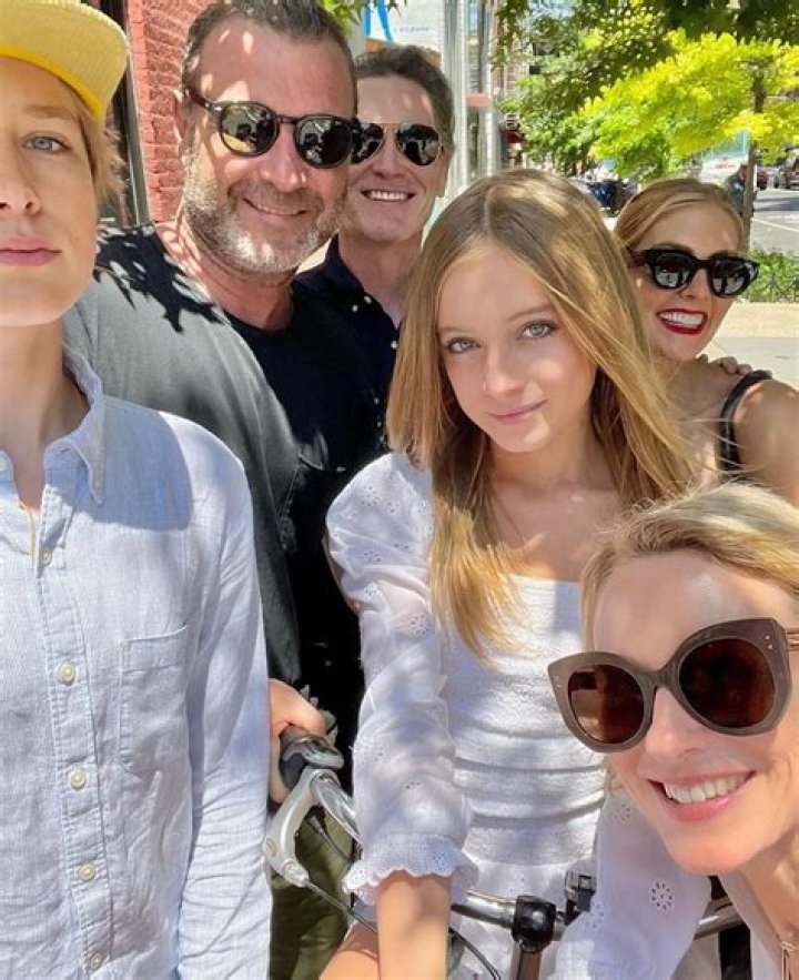 Is Liev Schreiber Son Sasha Schreiber An Actor?