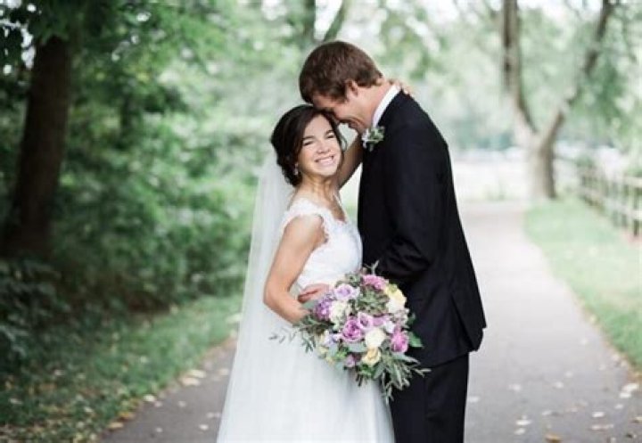 
Is Moriah Elizabeth Pregnant? Husband Jordan And Baby News 