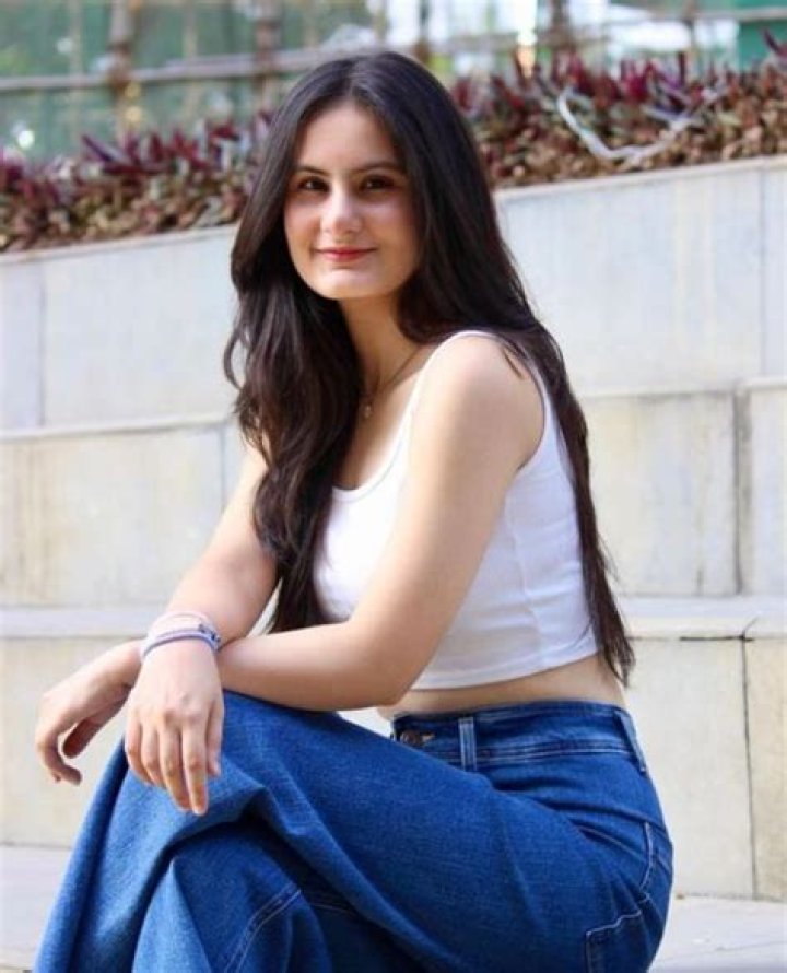 Ishika Gagneja Height, Weight, Net Worth, Age, Birthday, Wikipedia, Who, Instagram, Biography