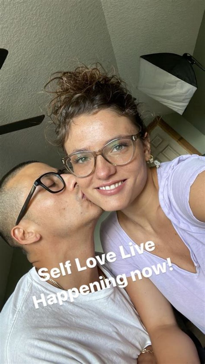 Jade Chynoweth Goes Public With Boyfriend Carlito Olivero