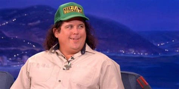 
James Bobo Fay (Finding Bigfoot) illness, cancer, weight loss, wife, wiki 
