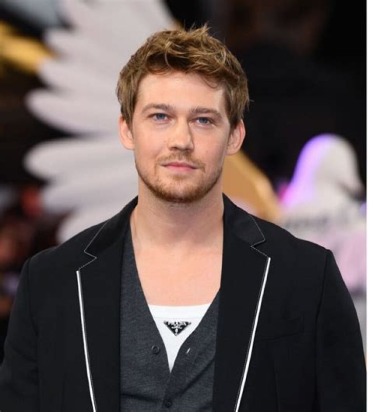 
Jason Schwartzman Parents | Meet Talia, Jack Siblings And Ethnicity 