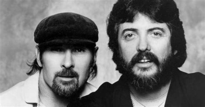 
Jim Seals From ‘Seals & Crofts’ Dies At The Age Of 80 