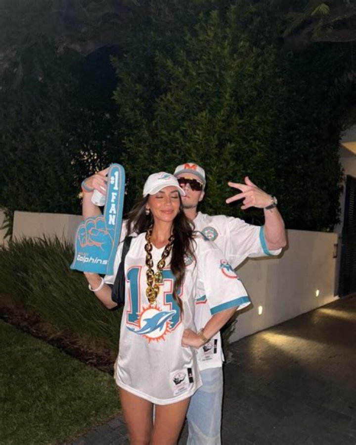 
Jon Marianek Height, Weight, Net Worth, Age, Birthday, Wikipedia, Who, Instagram, Biography 