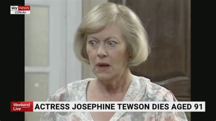 Josephine Tewson Death Cause, How Did The Keeping Up Appearances Actress Die?