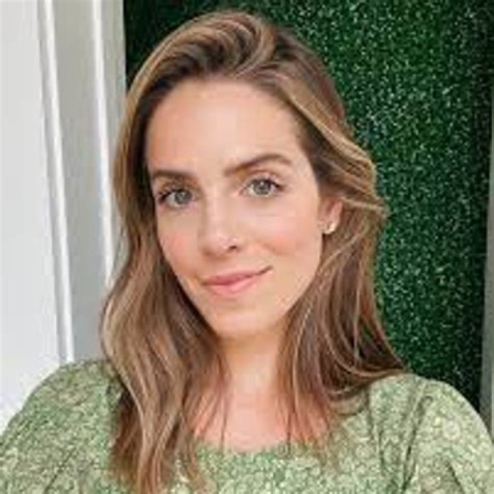 Julia Berolzheimer Height, Weight, Net Worth, Age, Birthday, Wikipedia, Who, Instagram, Biography