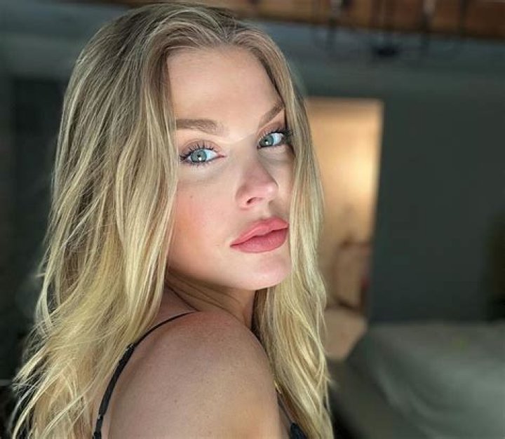 Kaitlyn Vincie Height, Weight, Net Worth, Age, Birthday, Wikipedia, Who, Nationality, Biography