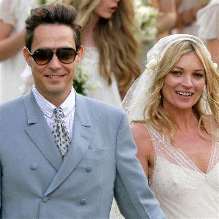 
Kate Moss and Husband Jamie Hince Relationship Timeline, Fans Wonder About Her Life After Split With Jonny Depp 