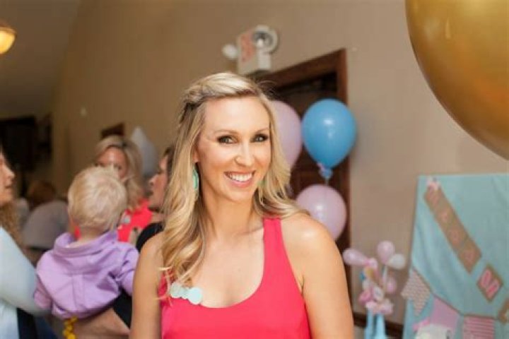 
Kristine Zell Height, Weight, Net Worth, Age, Birthday, Wikipedia, Who, Nationality, Biography 