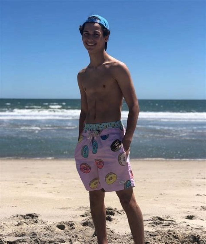 
Maddox Malario Height, Weight, Net Worth, Age, Wiki, Who, Instagram, Biography 