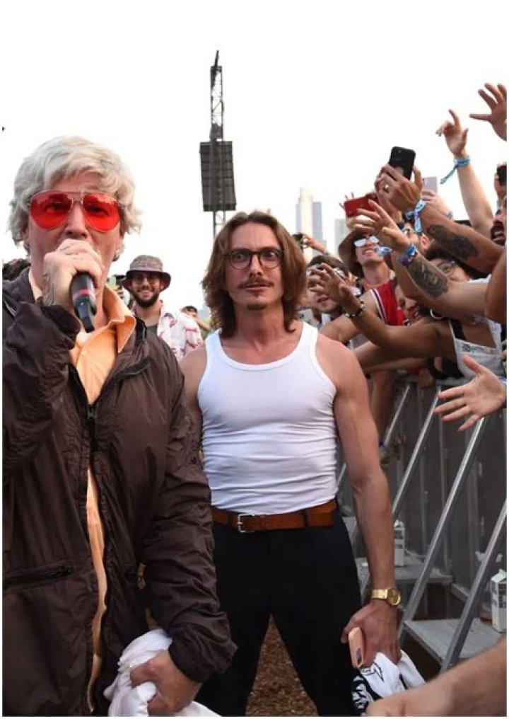 Marc Rebillet Height, Weight, Net Worth, Age, Birthday, Wikipedia, Who, Nationality, Biography