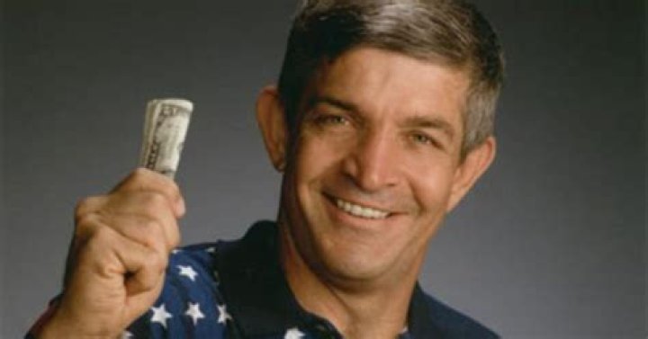 Mattress Mack Height, Weight, Net Worth, Age, Birthday, Wikipedia, Who, Nationality, Biography