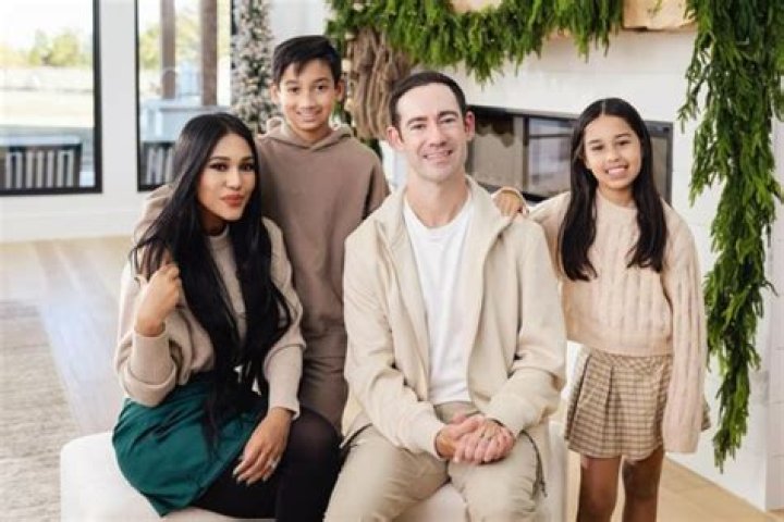 
Meet Simon Jack Wife Suzy Barry | Kids And Family 