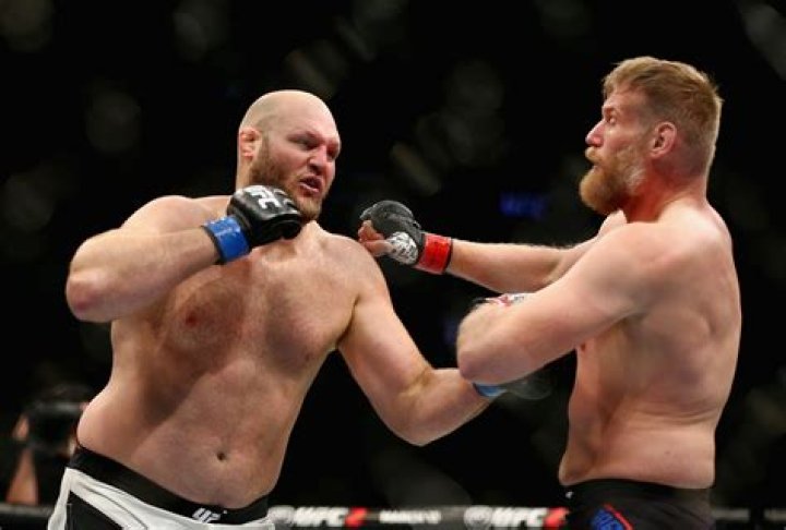 
Mitchell Barnett Height, Weight, Net Worth, Age, Birthday, Wikipedia, Who, Nationality, Biography 