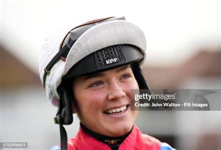 
Mollie Phillips Age, Birthday, Wikipedia, Who, Nationality, Biography 