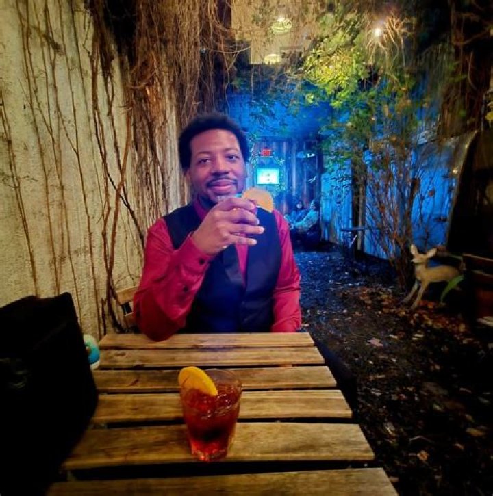 
Music Is Do Or Die, No Plan B – Singer, Portable 