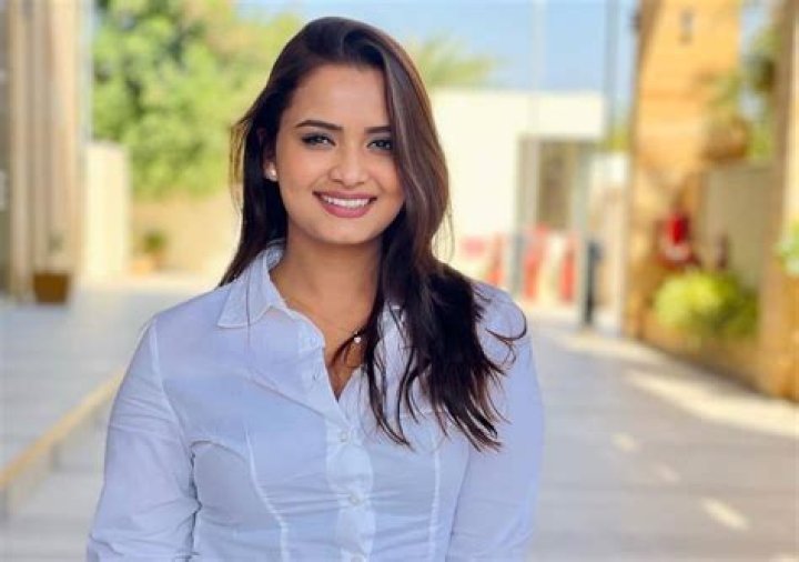 Neelam Pathania Height, Weight, Net Worth, Age, Birthday, Wikipedia, Who, Instagram, Biography